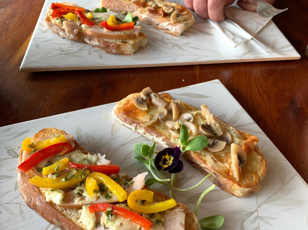 Robert Badenhorst Art Gallery-克拉伦斯必去景点