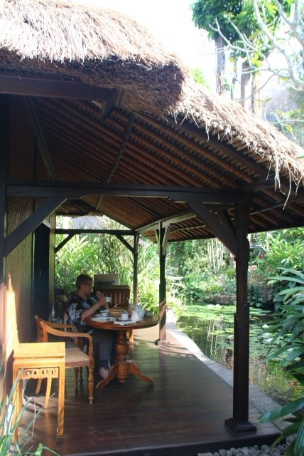 水上花园酒店主图