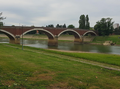 Wolf Transfers-扎达尔必去景点