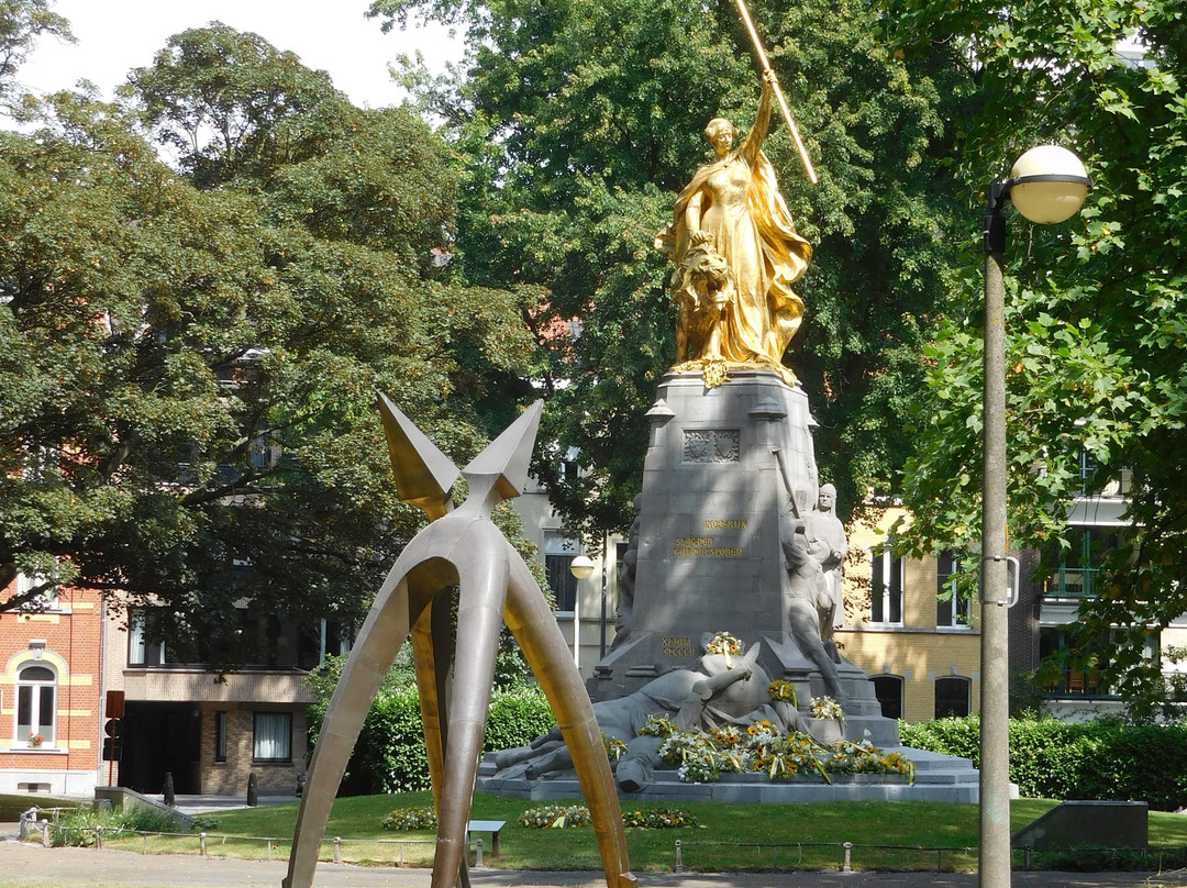 Groeninge Monument景点图片