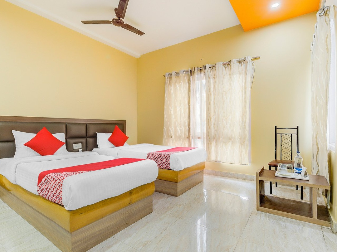 OYO 13521 苏德里蒂酒店主图