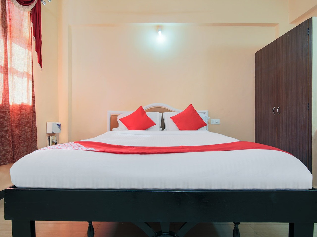 Oyo 22266 Jose Holiday Home主图