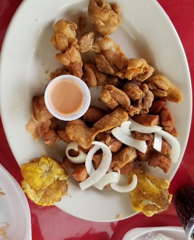 Centro Recreativo & Restaurante El Rancho