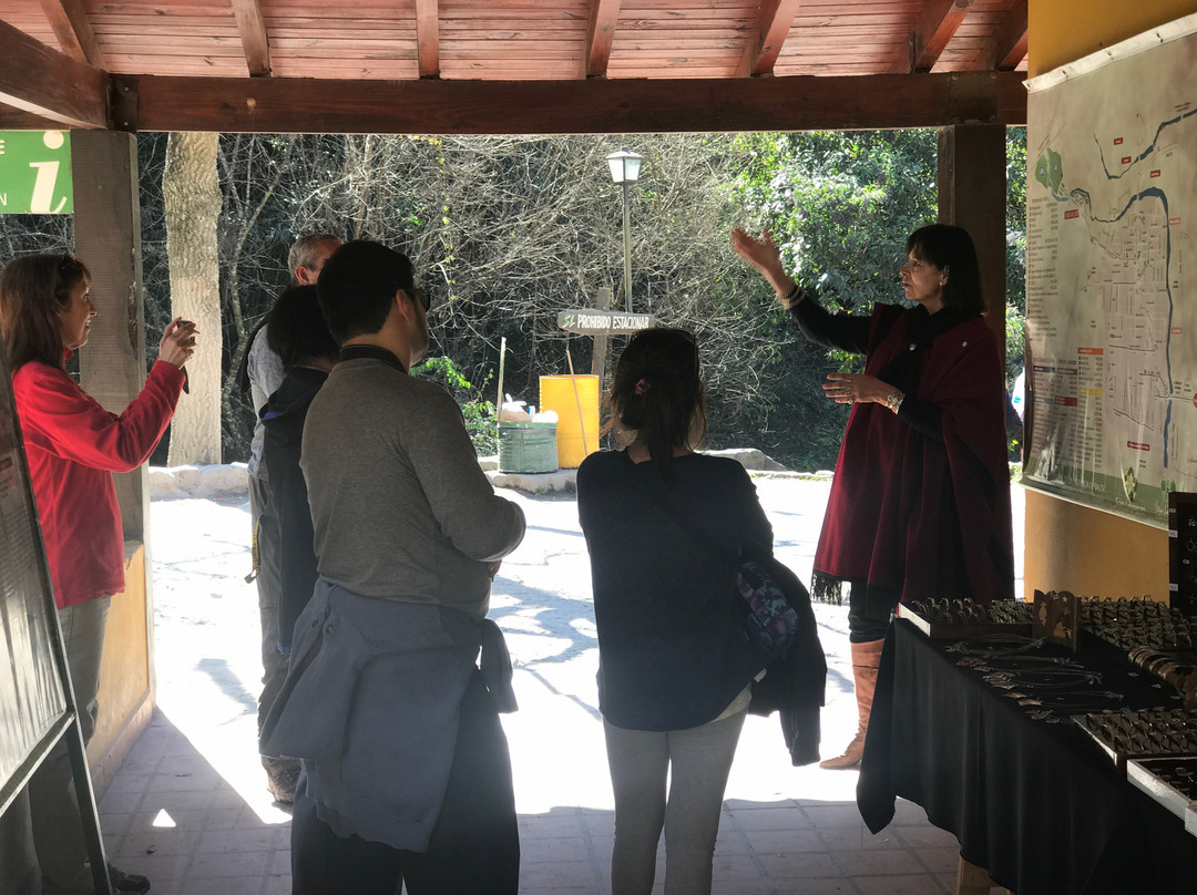 Alicia Artesanias-圣洛伦索必去景点