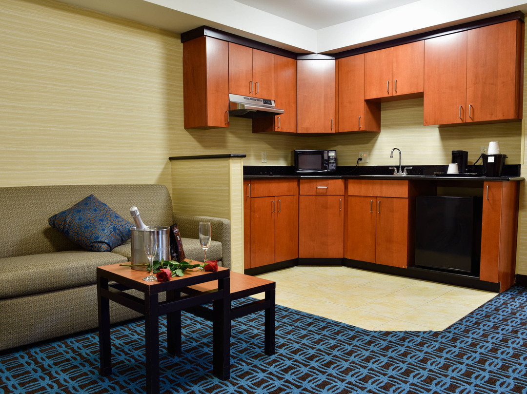 Fairfield by Marriott Inn & Suites Hartford Airport主图