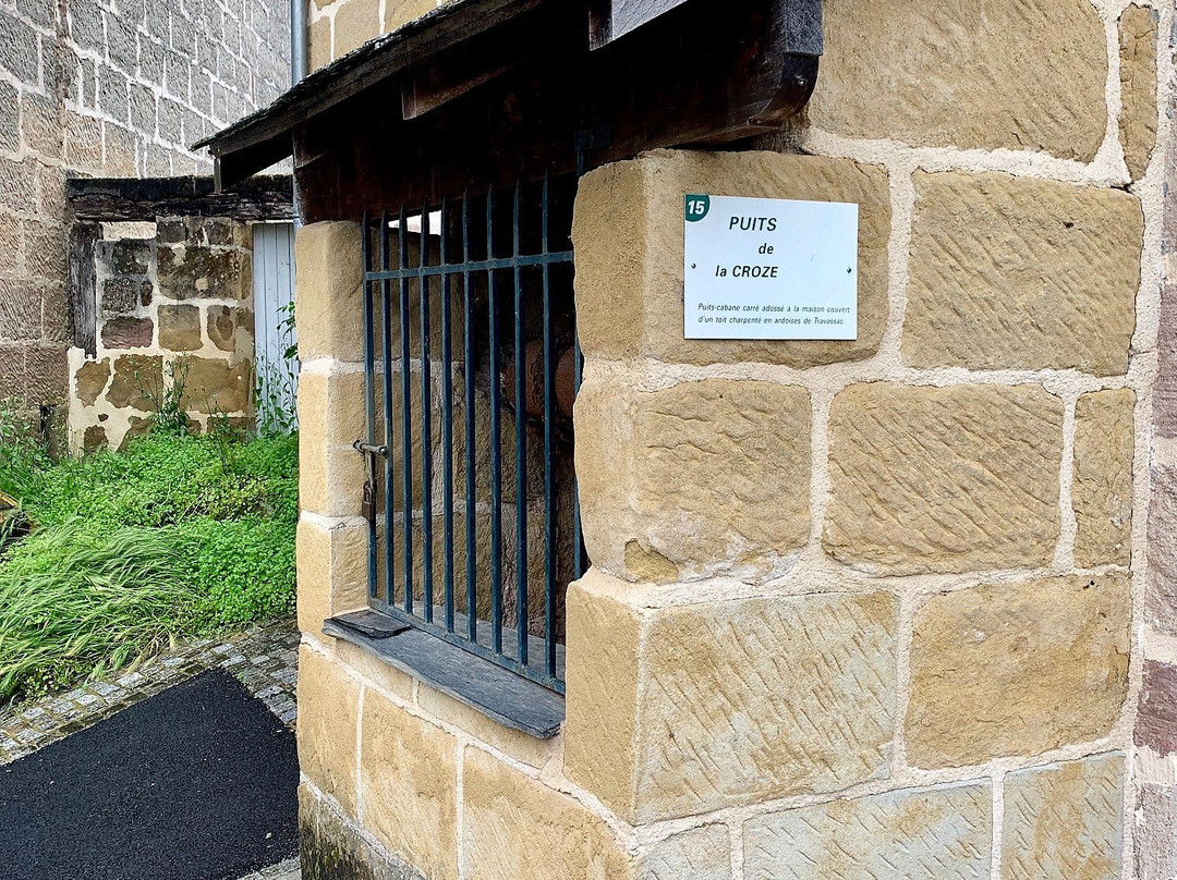 Eglise Saint-Julien-Ussac必去景点