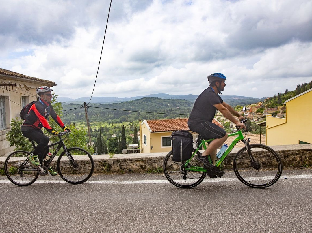 Kato Korakiana旅游攻略图片