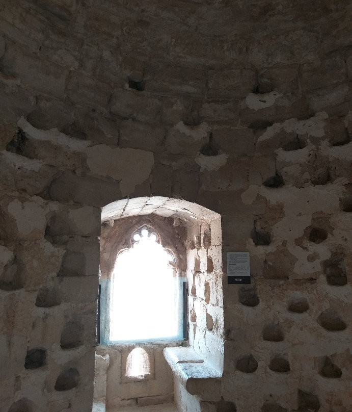 Castillo Fuentes De Valdepero-Fuentes de Valdepero必去景点