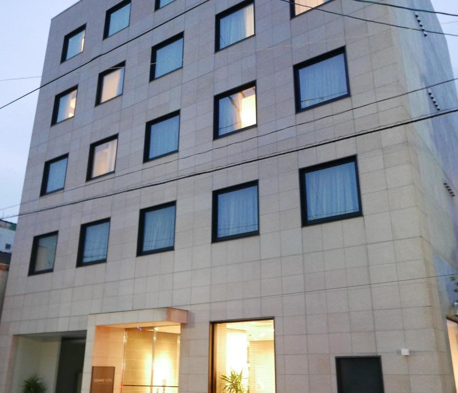Conne Hotel主图