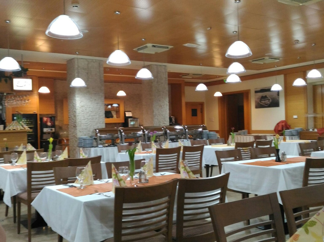 Szalajka Liget Hotel主图