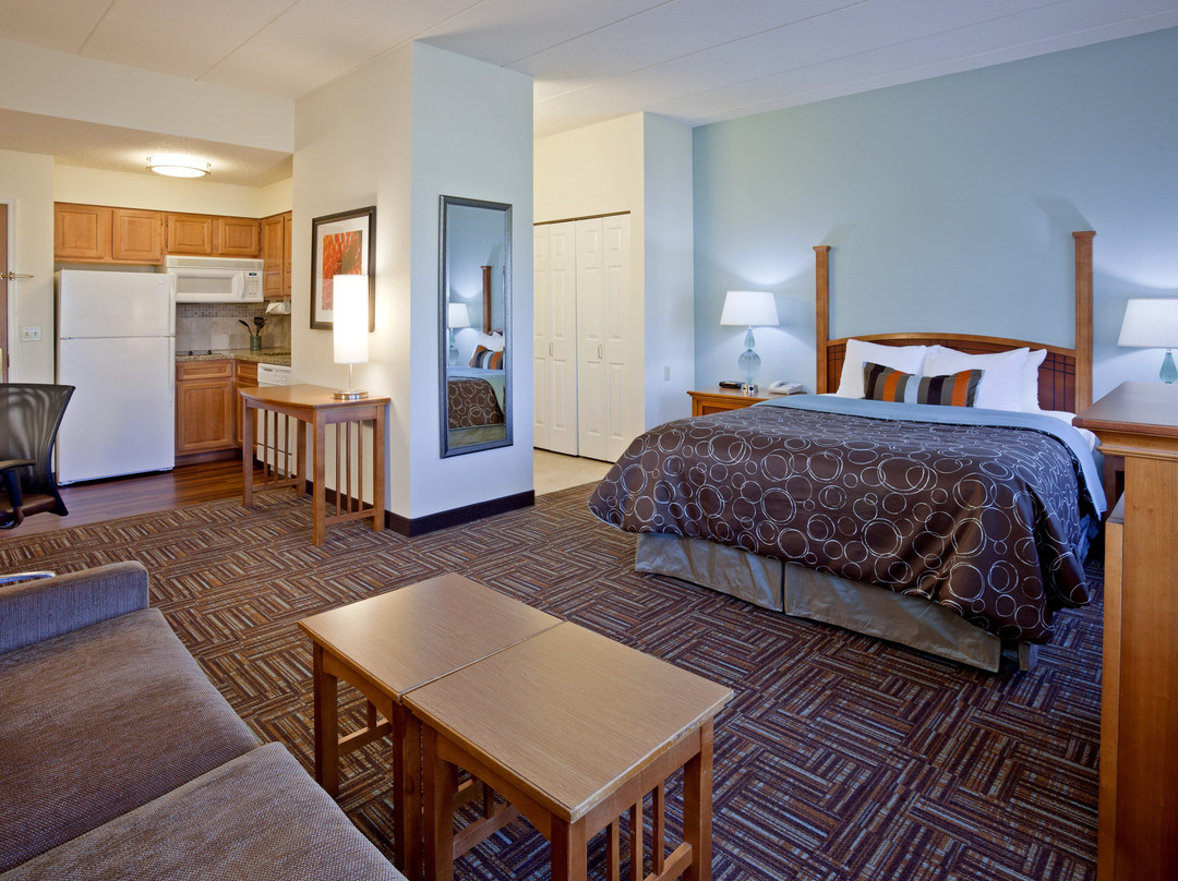 Candlewood Suites Eagan Arpt South主图