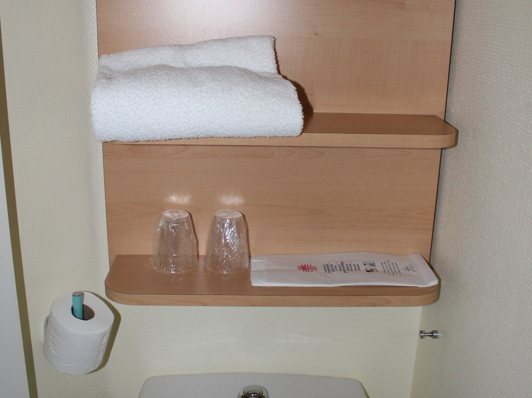 米卢斯中心舒适英式酒店主图