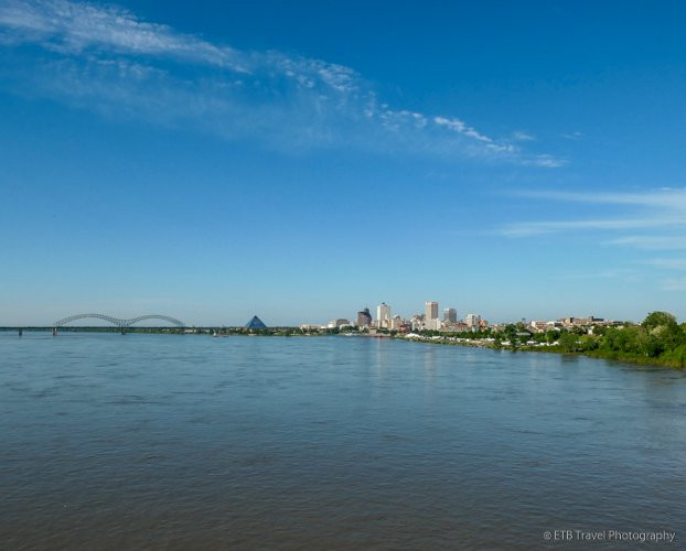 Big River Crossing景点图片