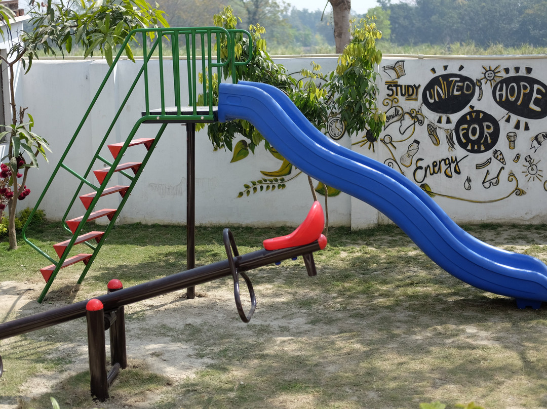 United For Hope Kushinagar Guest House