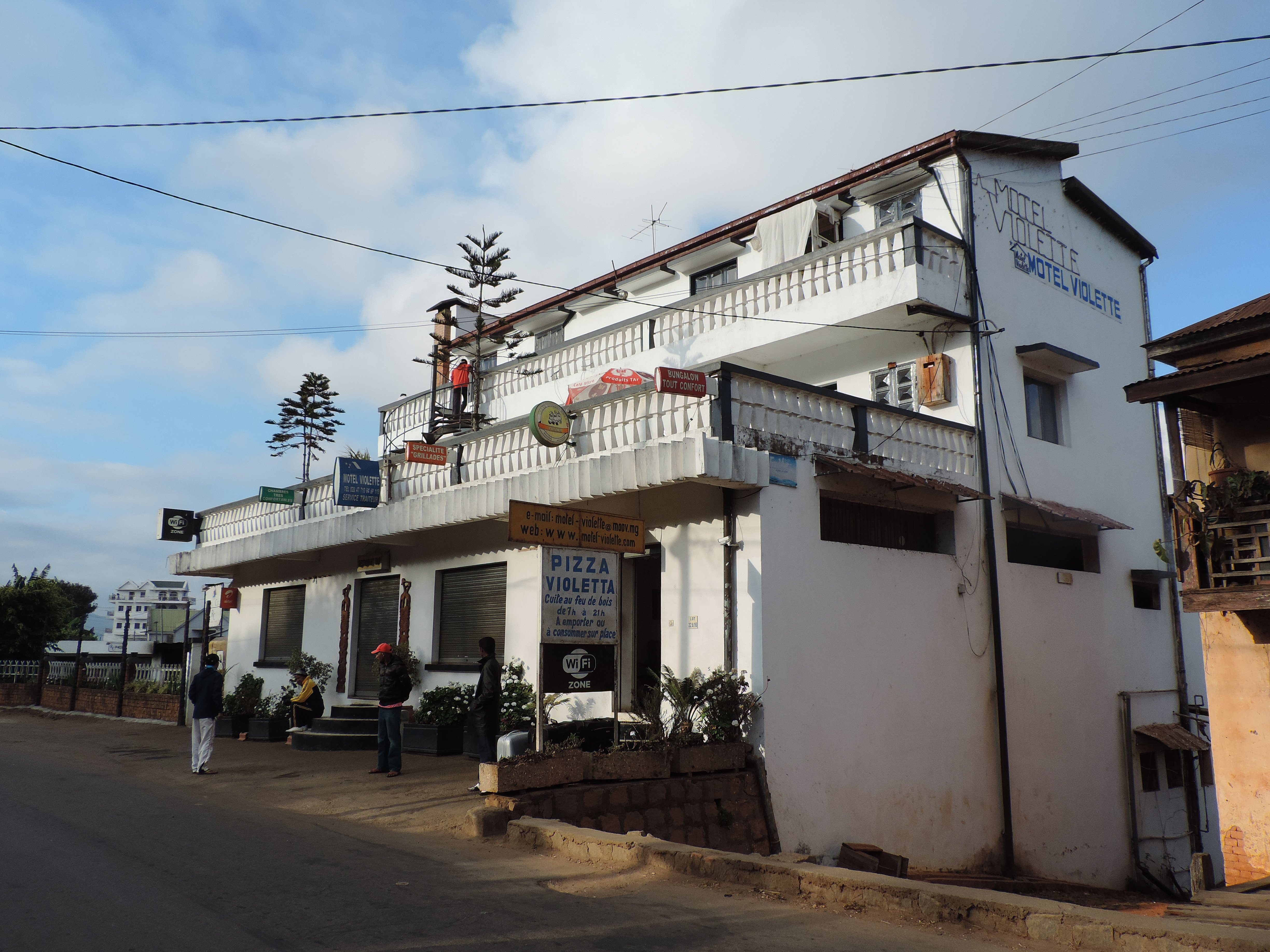 Bungalow Motel Violette-餐饮