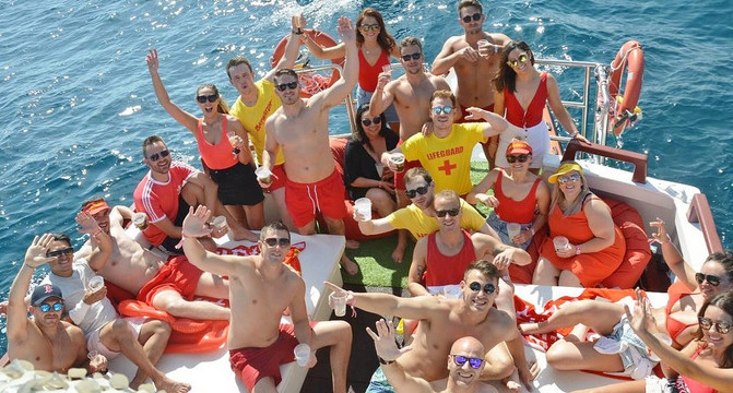 aBoatHire-埃斯特波纳必去景点