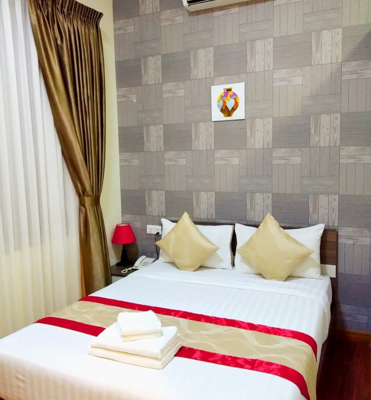 Hotel KS主图