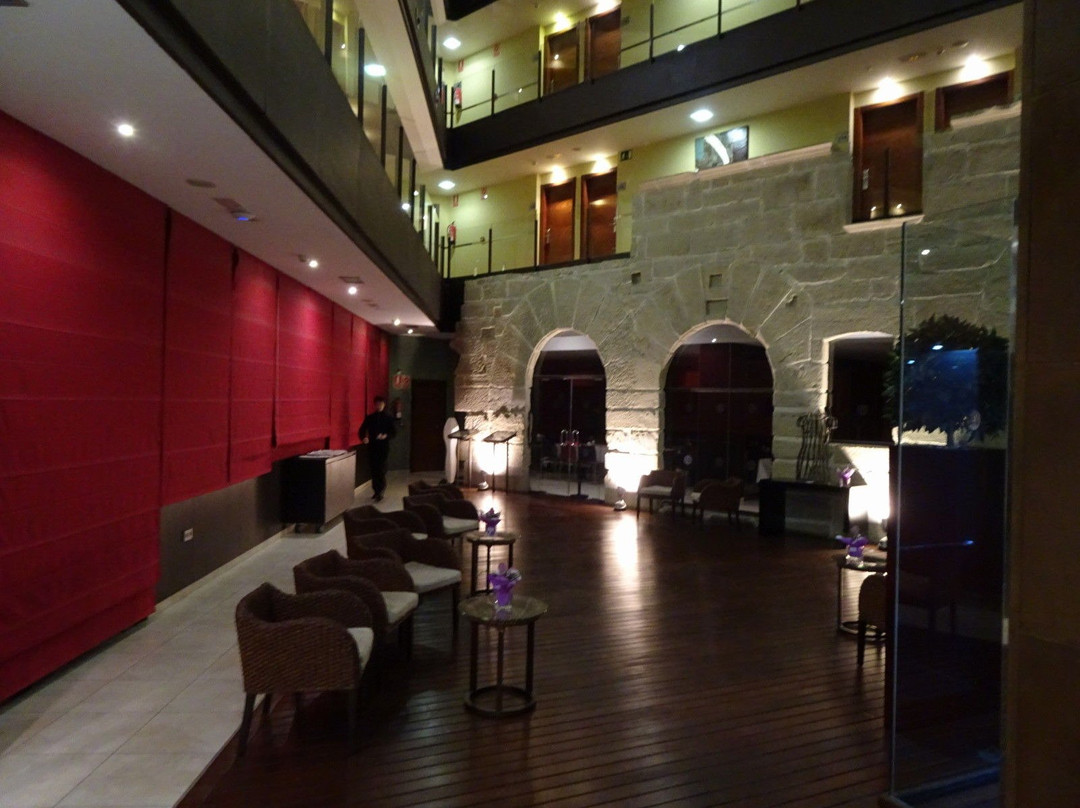FG Logrono Hotel主图