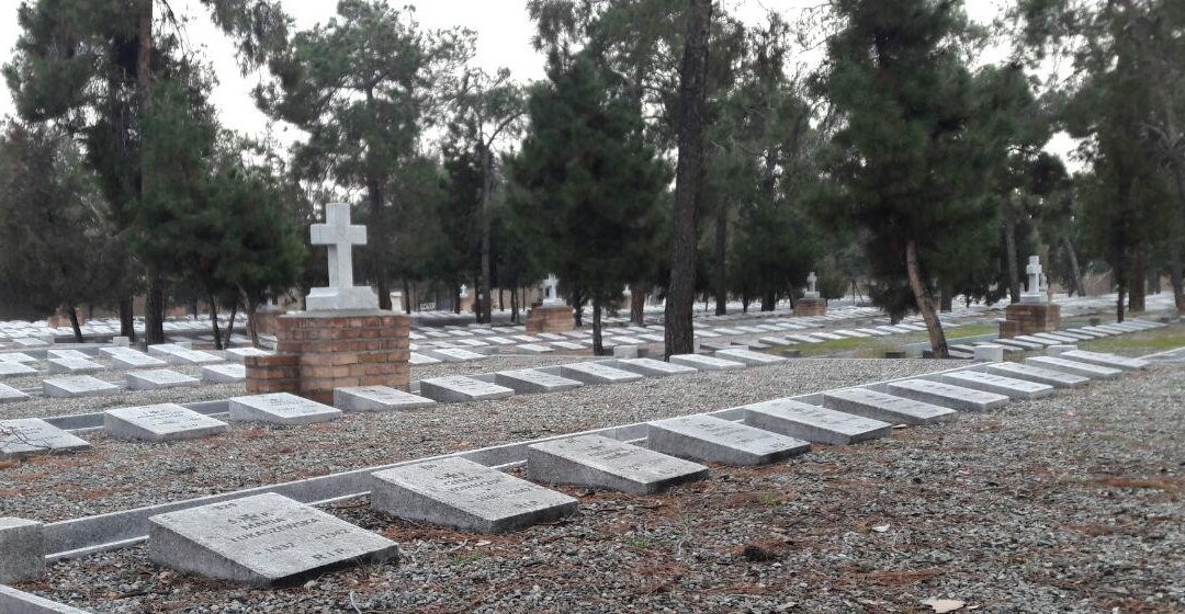Doulab Catholic Cemetery景点图片