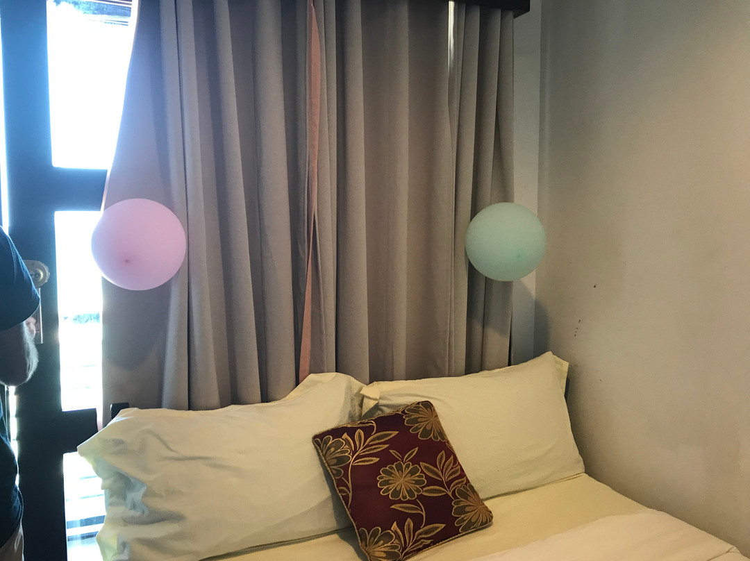 勿忘我旅店主图