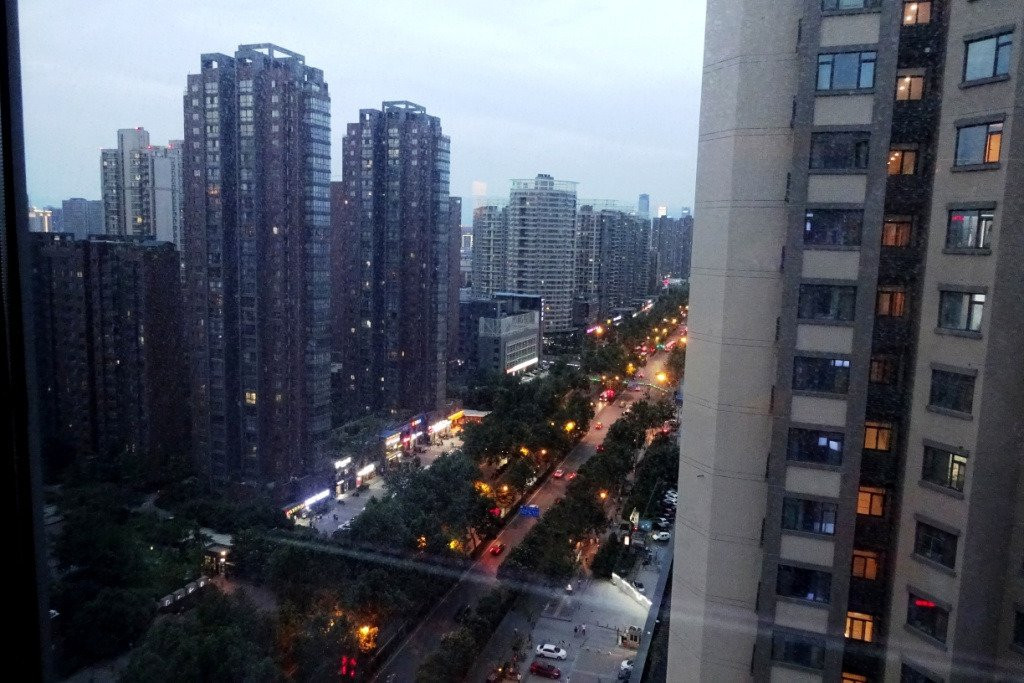 西安天朗森柏大酒店主图