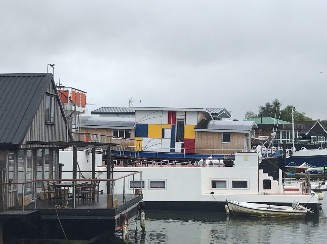 Harbourside View主图