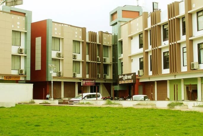 The Jhora Magra Hotel