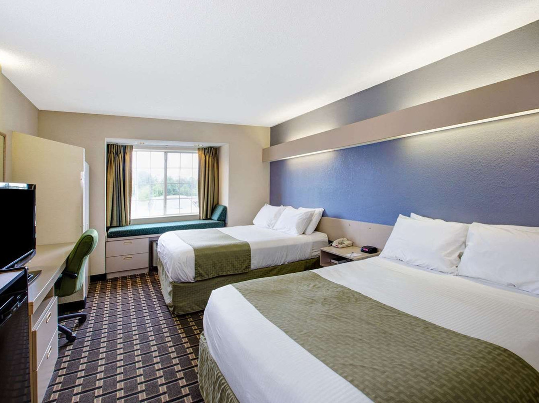 Microtel Inn & Suites by Wyndham Statesville主图