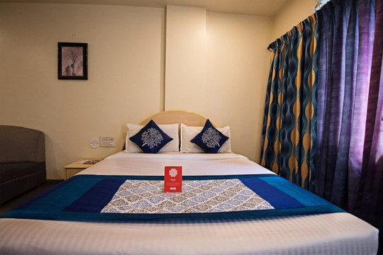 Hotel Ratnalok主图