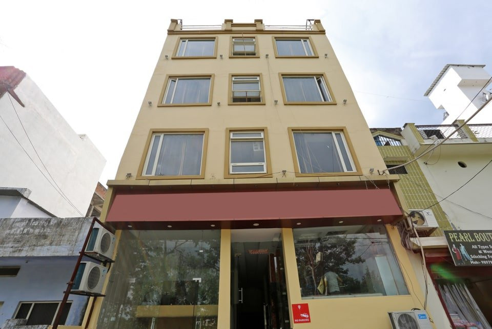 Hotel The Ganges Park主图