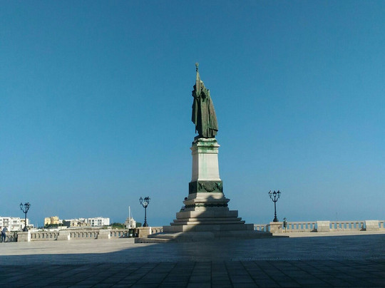 Monumento agli Eroi e Martiri di Otranto-奥特朗托必去景点