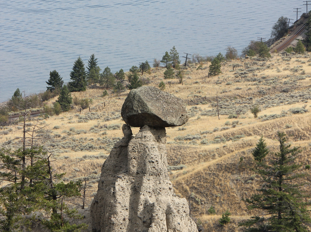 Balancing Rock-Savona必去景点