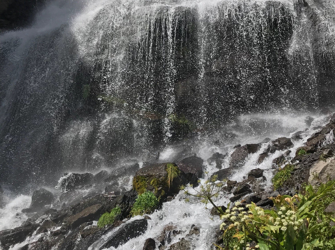 Waterfall Devichi Kosy景点图片