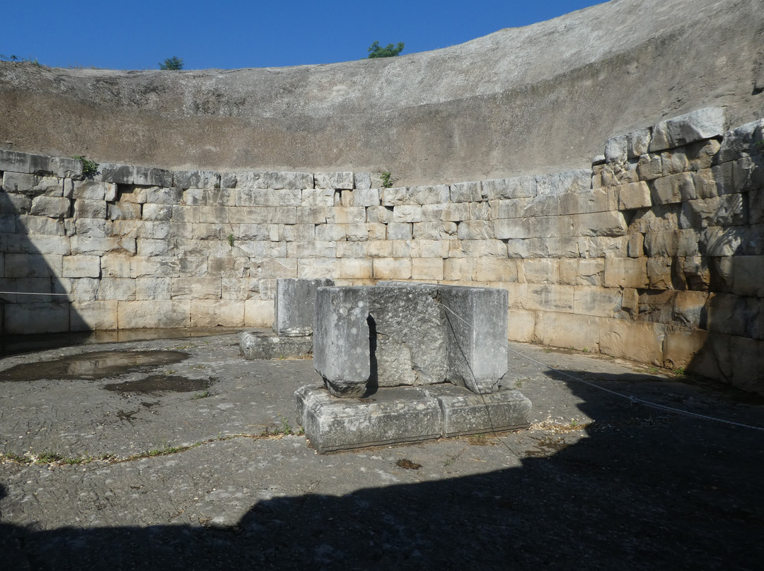 Ancient Theatre of Orchomenus景点图片