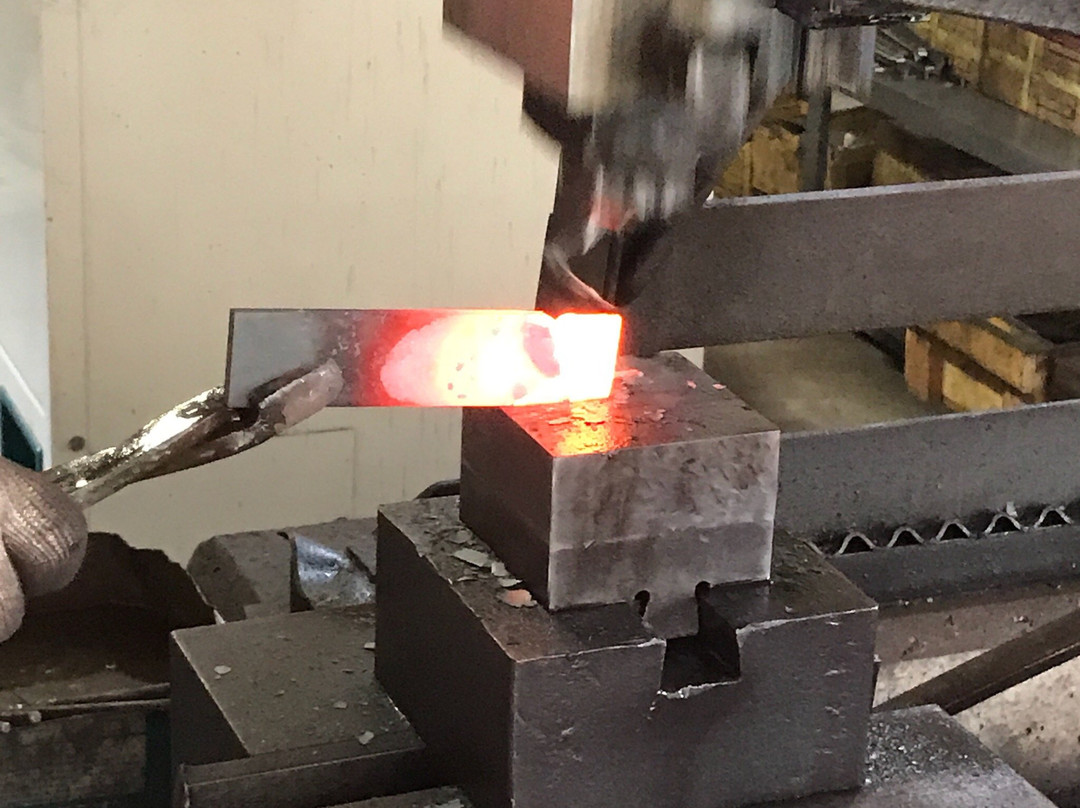 Tojiro Knife Gallery-燕市必去景点