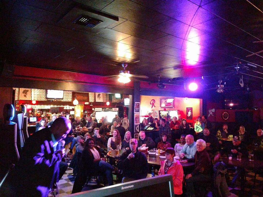 Labor Temple Bar & Diner-阿斯托里亚必去景点