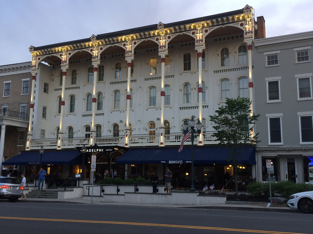 The Adelphi Hotel主图