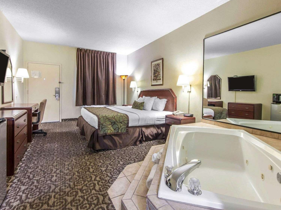 Quality Inn Downtown主图