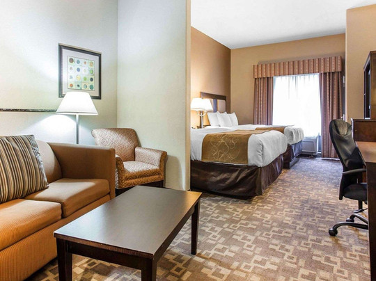 Comfort Suites At Kennesaw State University主图