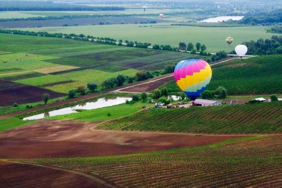 Hot Air Balloon Trip-基希讷乌必去景点