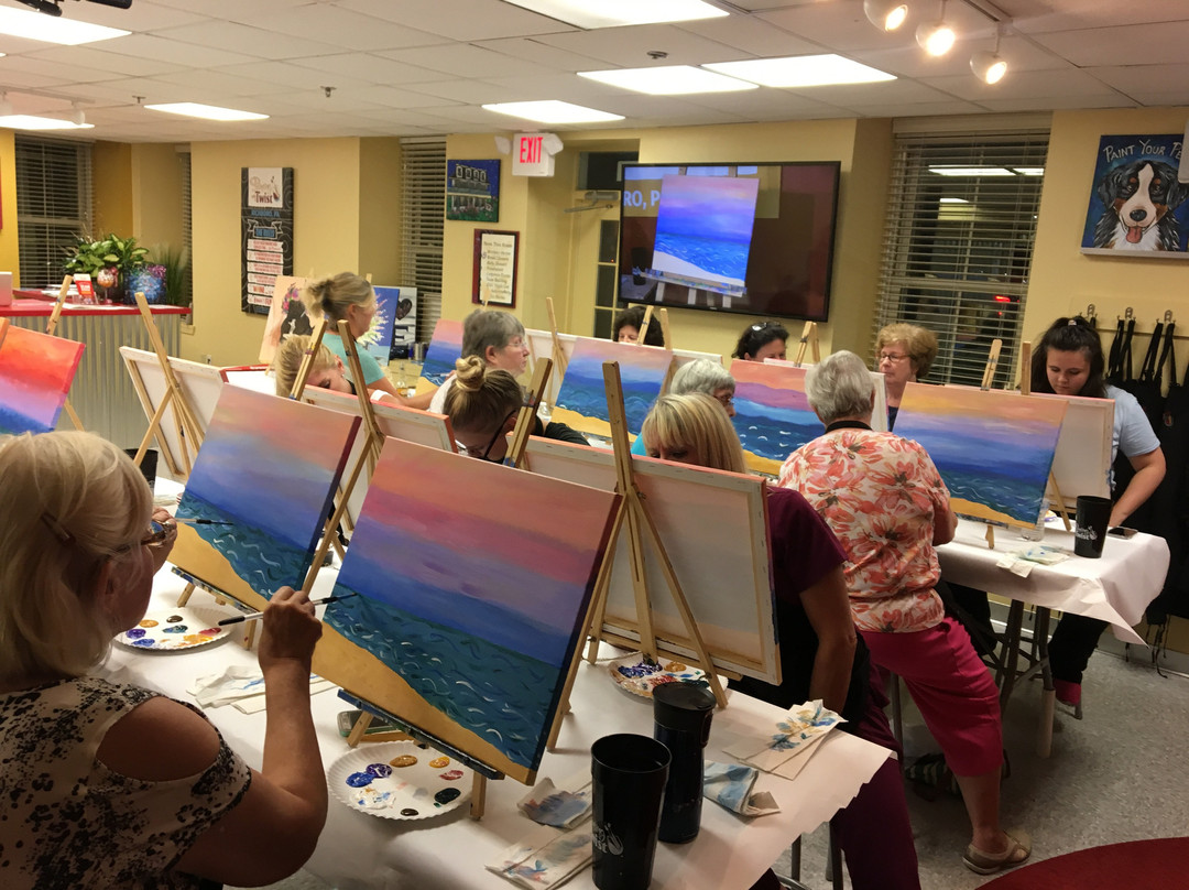 Painting With A Twist景点图片