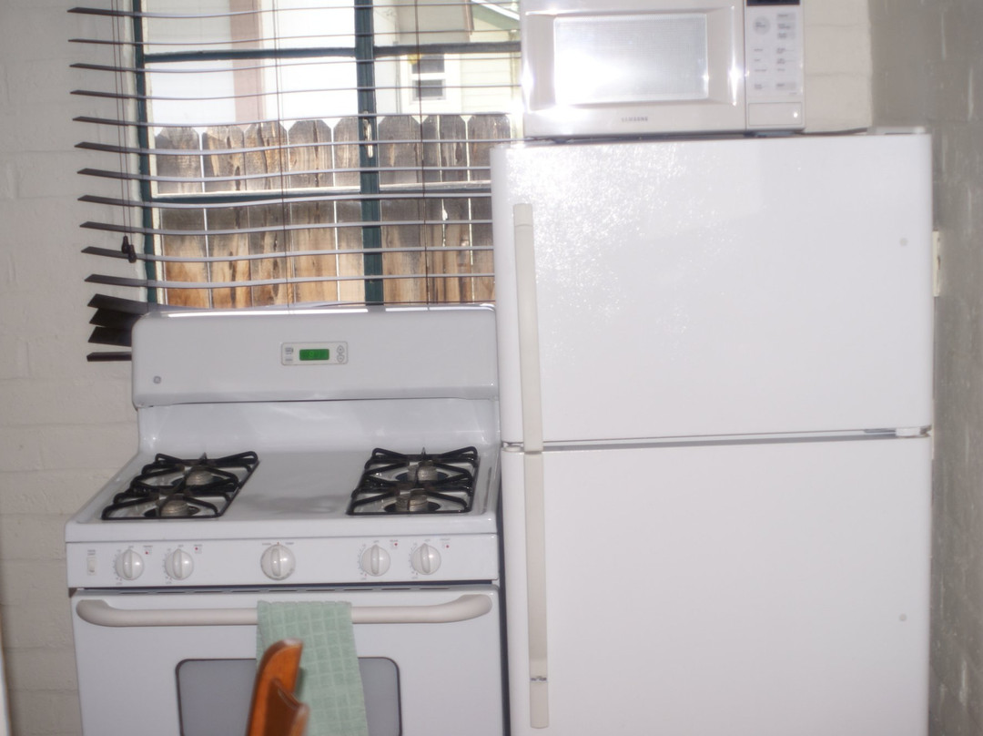 Bishop Village Motel主图