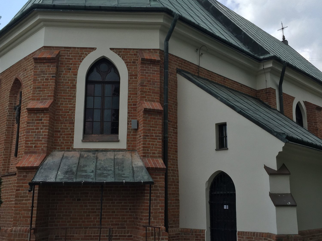 Koscioł Swietego Jakuba Apostoła na Tarchominie-华沙必去景点