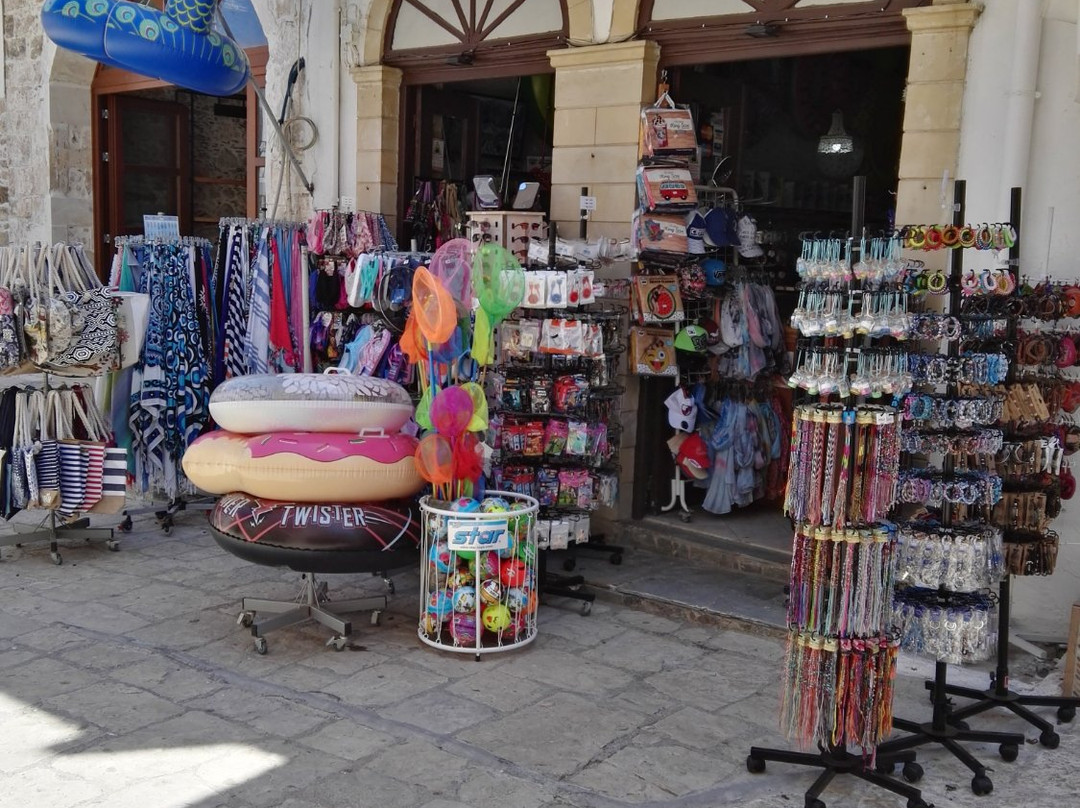Souvenir Shop-帕诺尔莫斯必去景点