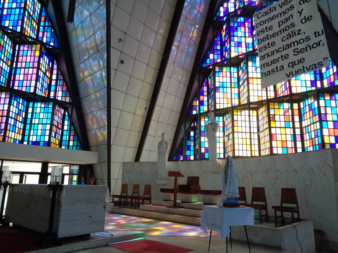 Parroquia del Espiritu Santo-San Nicolas de los Arroyos必去景点