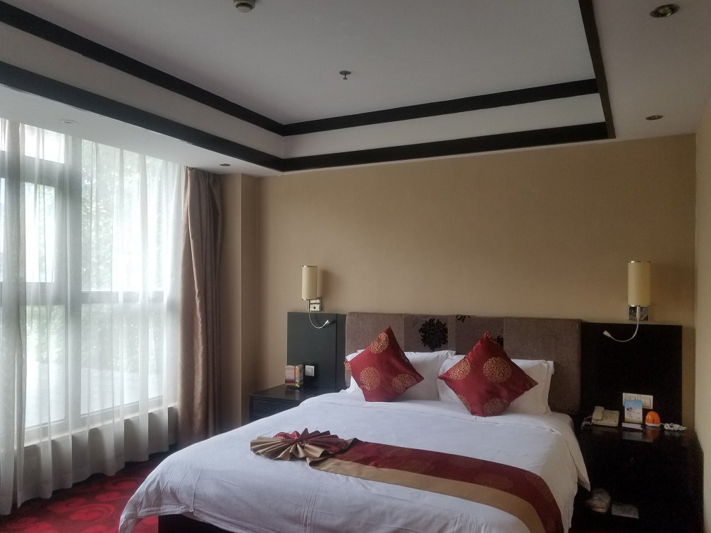 西安大秦温泉酒店主图