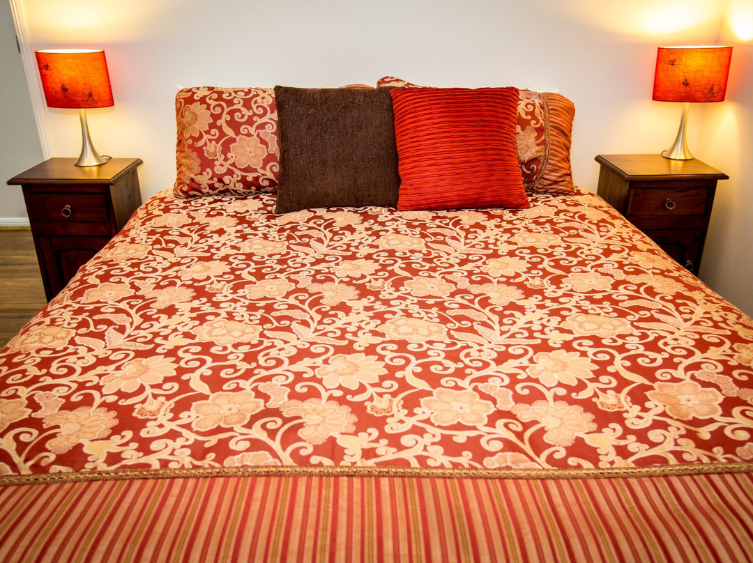 Mt. Cotton Retreat主图