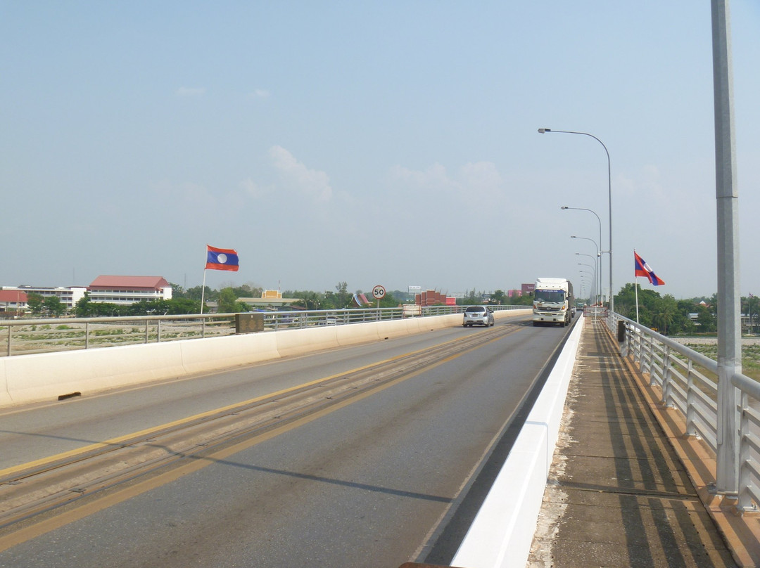 Thai-Lao Friendship Bridge景点图片