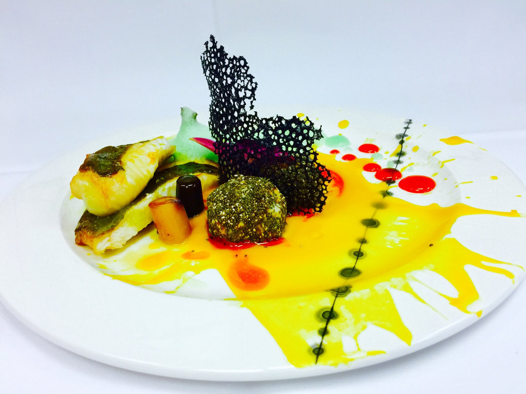 普利茅斯餐馆和美食-Aqua Fine Dining