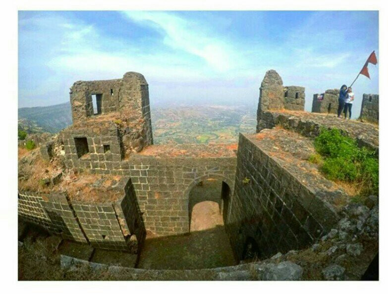 Malhargad Fort景点图片